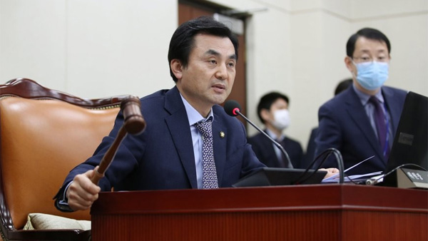 군 당국 "북한, 기관총으로 GP 한국군 GP 총격"