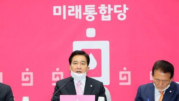 심재철 "원포인트 본회의 합의 없었다…민주당 왜곡이자 억측"