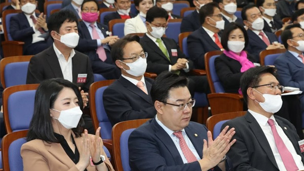 통합당, 다음주 21대 당선인 연찬회…'김종인 비대위' 논의