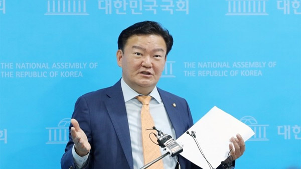 민경욱 "분류기에 통신장치 있다"…부정선거 의혹 다시 제기
