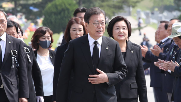 문 대통령 "독립과 호국이 오늘 우리가 누리는 대한민국의 뿌리"
