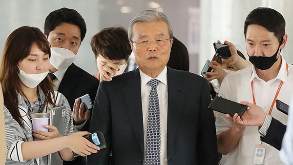 [국회M부스] '용병감독' 김종인 만난 '후보선수' 원희룡