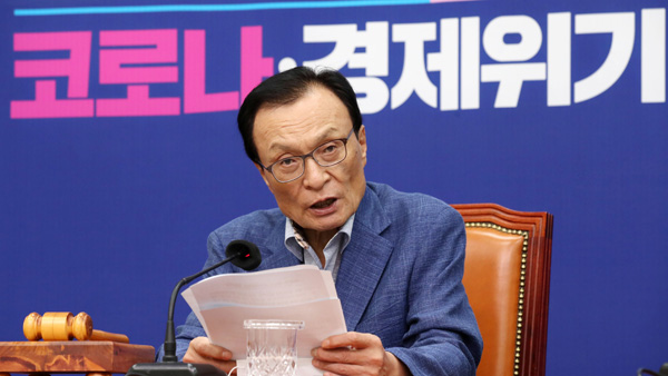 민주 "통합당, 전광훈·광화문 방조 책임져야" 이틀째 맹공