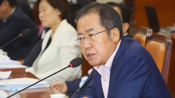 에볼루션 바카라 "진중권, 관종병 환자처럼 아무나 무는 횡포 저질러"
