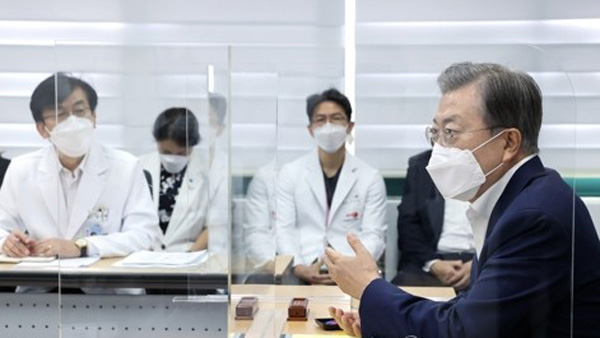 문 대통령, 국립중앙의료원 방문…메이저 바카라사이트 장난감 독려