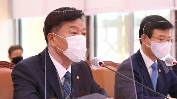 해경청장, 피격 공무원 휴대폰 인위적으로 껐다고 했다가 말 바꿔