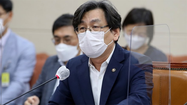 엄재식 위원장 "후쿠시마 오염수, 처리돼도 70% 이상 오염"