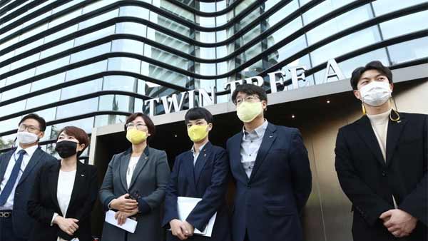 정의당, 일본대사관 방문…오염수 방류계획 항의 서한 전달