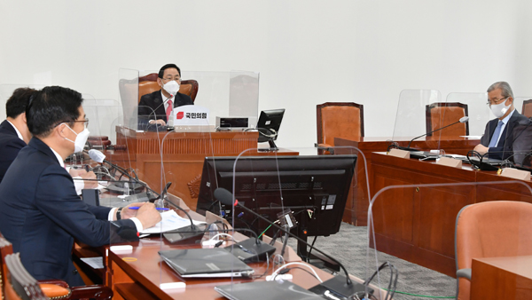 국민의힘, 신공항 관련 내부 이견…"가덕도 협력" vs "포퓰리즘"