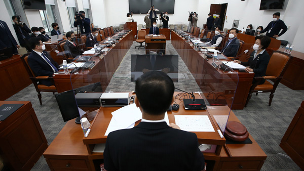 장관 내정자 4명 청문회 앞두고 여 "신속 검증"…야 "철저 검증"