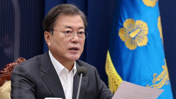 문 대통령 "공수처법 개정안 통과 환영…새해 벽두 정식 출범 기대"