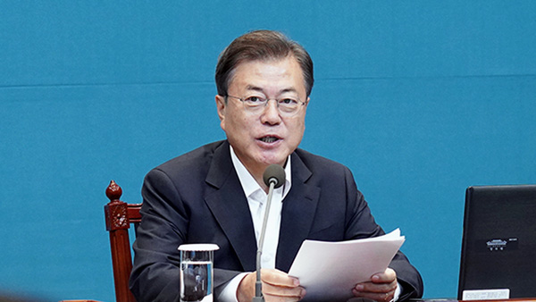 문 대통령 "임대주택, 누구나 살고 싶은 곳으로 만들어야"