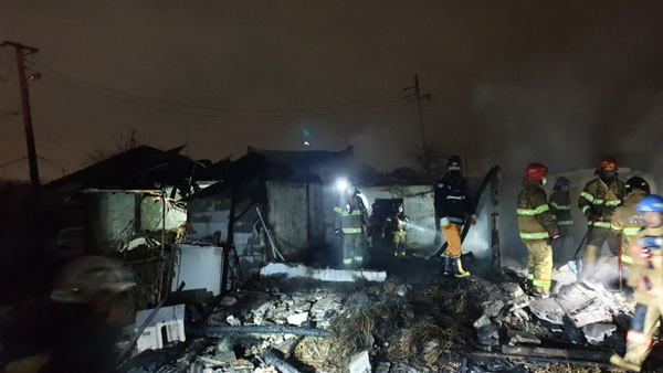 경기 부천시 단독주택 화재…90대 노모와 아들 숨져 