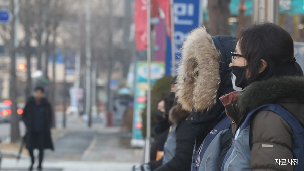 날씨 전국에 구름내일 체감온도 뚝