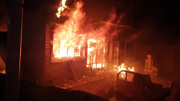 밀양 주택 방화로 80대 노모 사망…