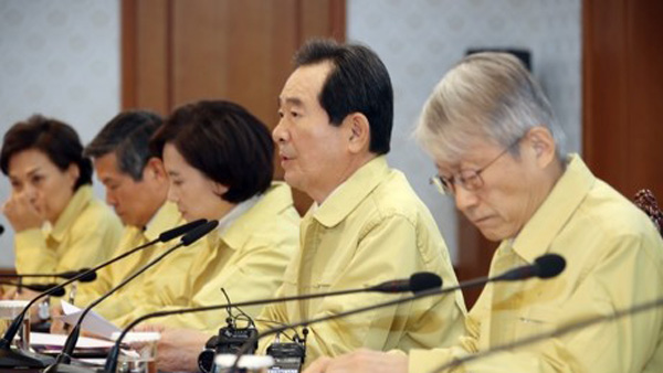 교육부, 학교 개학연기 안해…