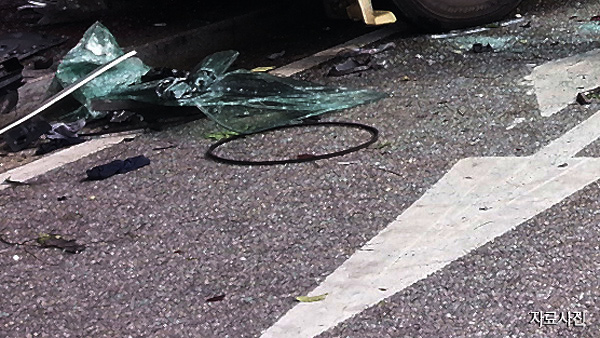 서울 올림픽대로서 4중 추돌 사고4명 경상