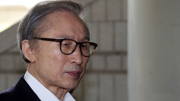 이명박 "영포빌딩 靑문건 기록원에 반환하라" 소송 최종 패소