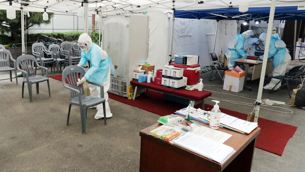 코로나19 환자 국내 발생 0명, 신규 8명 모두 해외유입