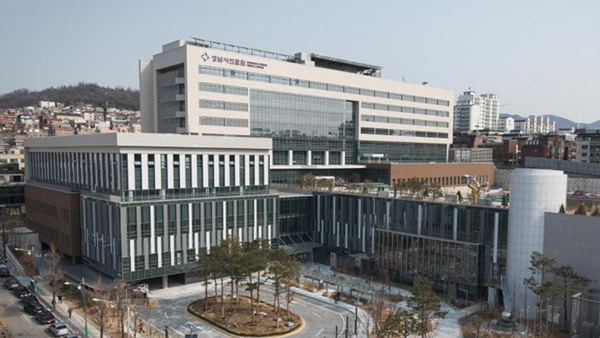 '이태원 방문 뒤 코로나19 확진' 성남시의료원 간호사의 가족 2명 추가 확진