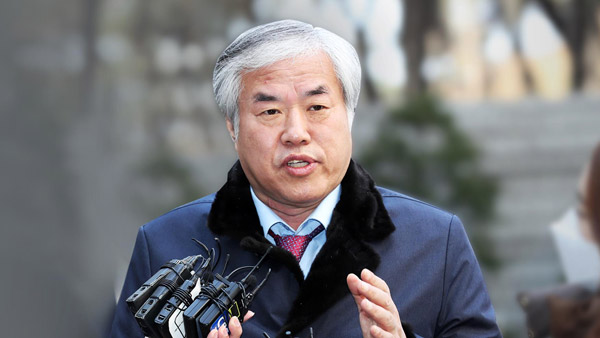 '광화문집회 불법 모금 혐의' 전광훈 목사 기소의견 송치