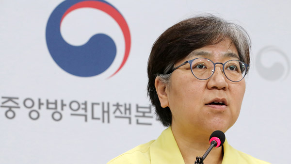 "고3 확진자 롯데월드 방문 때 증상 있었다…전파규모는 안 클 듯"