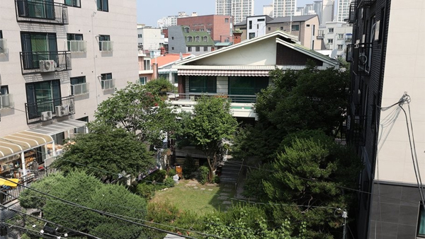 경찰 "숨진 일본군 '위안부' 쉼터 소장, 차량에 휴대전화 두고 귀가"