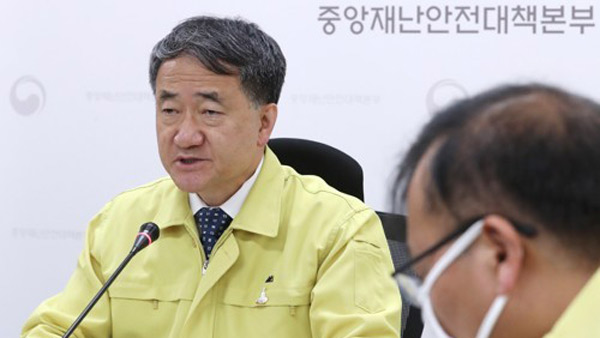 중대본 "리치웨이 누적확진자 106명으로 늘어…고령자가 68.8%"