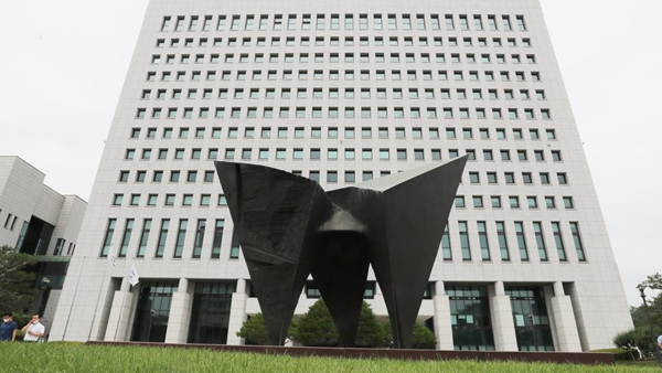 윤석열, '이재용 불법승계 의혹' 검찰수사심의위 소집 결정