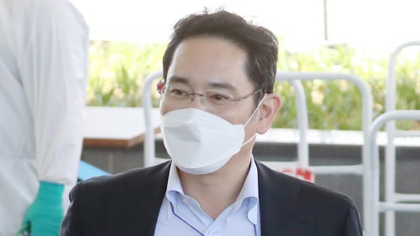 대법 "이재용 재판기록 보내라"…재판부 기피 심리 착수