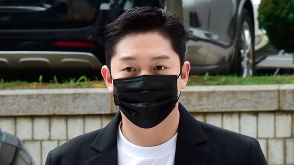 [서초동M본부] 법정구속 됐지만 불법 촬영 '무죄'…구하라측 "가해자 중심 사고"