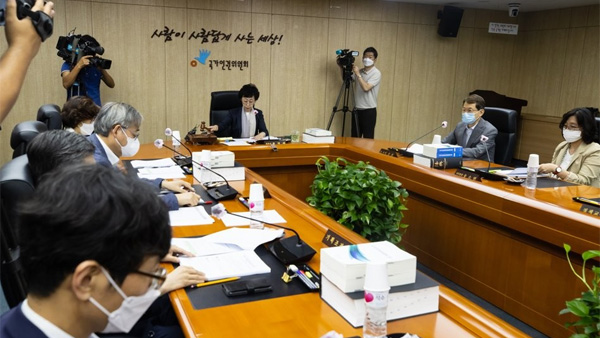 인권위, '故 박원순 성추행 의혹' 직권조사 만장일치 결정