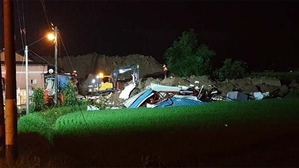 곡성 산사태로 3명 사망…추가 붕괴 우려로 구조작업 중단