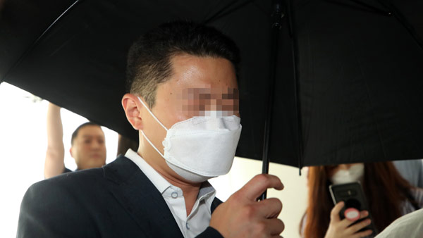 검찰, '옵티머스 사기 연루 의혹' 스킨앤스킨 총괄고문 구속기소