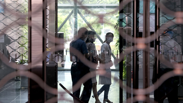 서울시청 공무원 참석한 '성경공부 모임' 79명 중 5명 확진