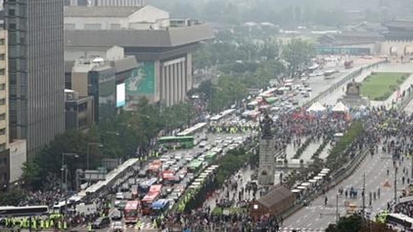 경찰, 8.15 광화문 집회 참여인원, 동원된 전세버스 분석키로
