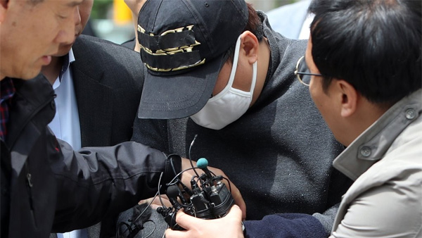 ‘중학생 딸 살해’ 의붓아버지·친모 징역 30년 확정