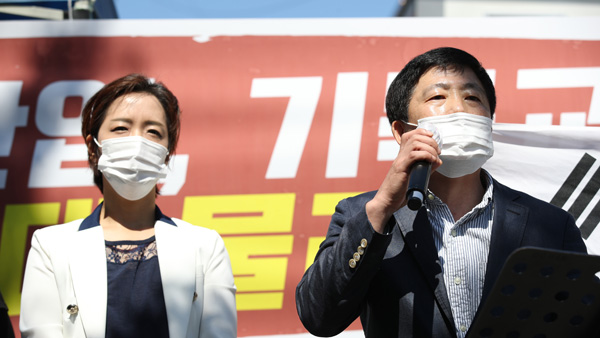 사랑제일교회 변호인단 "정부가 자유와 기독교 탄압…바카라 배팅 법 할 것"