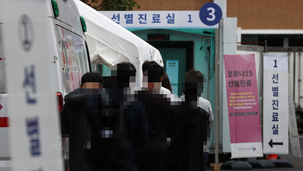 코로나19 신규확진 114명, 사흘째 세자릿수