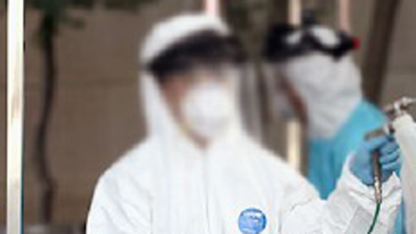 전문가들 '코로나19 장기전 대비' 주문…"중환자 관리에 초점"