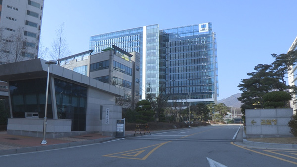 검찰, 고 박원순 서울시장 휴대전화 송수신 내역 분석