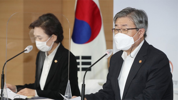 정부 "작업시간 한도, 심야배송 중단 권고"…택배기사 과로방지 대책 발표