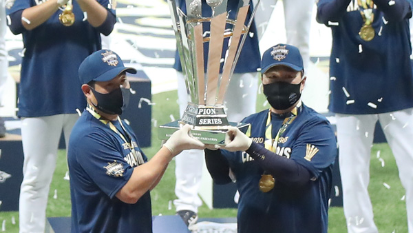 프로야구 신임 선수협회장 양의지, "판공비 깨끗하게 처리할 것"