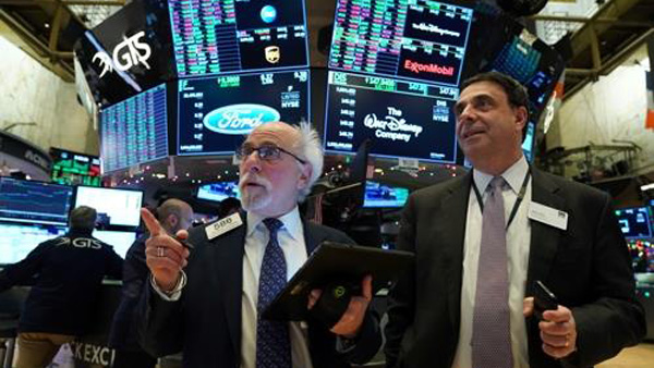 미-이란 위기고조에 유가·금값 껑충…WTI 3.1%↑