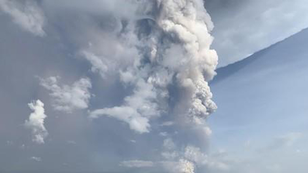 필리핀 마닐라 인근 화산 폭발…6천여명 대피