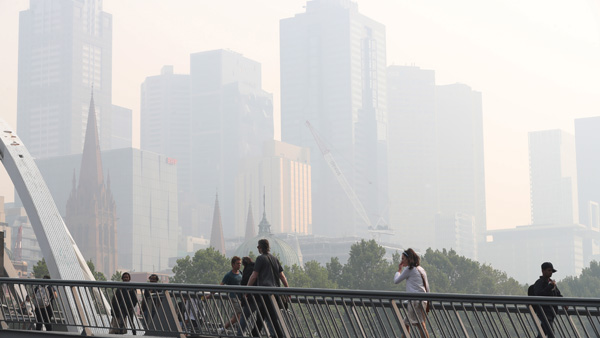 호주 산불로 멜버른 공항 활주로 봉쇄·항공편 취소