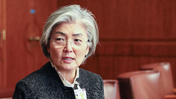 강경화, 이스라엘의 한국인 입국 금지에 "과잉 대응"