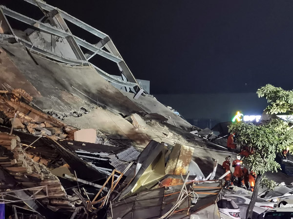 중국 코로나19 격리시설 붕괴…9명 사상·29명 실종
