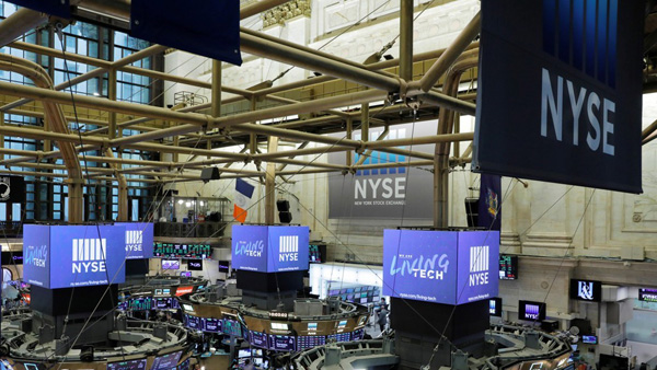 미 다우지수 장중 1,300p 급락…WHO 세계적 대유행 선언'에 낙폭확대