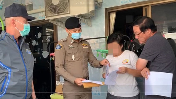 "애가 아파요" SNS 거액 모금 태국여성, 표백제 먹인 혐의 체포